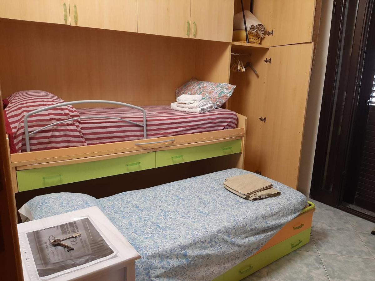 B&B Is Pranus A Mari Casa Privata Solanas  Exterior foto